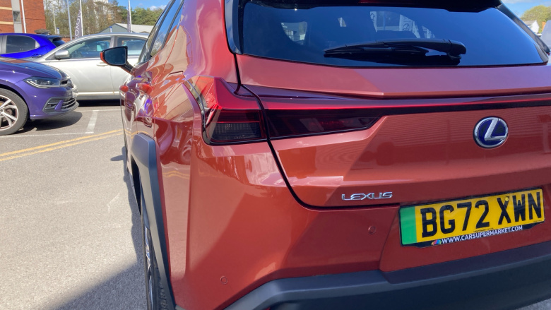 Lexus UX 300e 150kW 54.3 kWh 5dr E-CVT Electric Hatchback